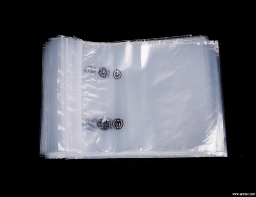 Self-sealing plastic bag